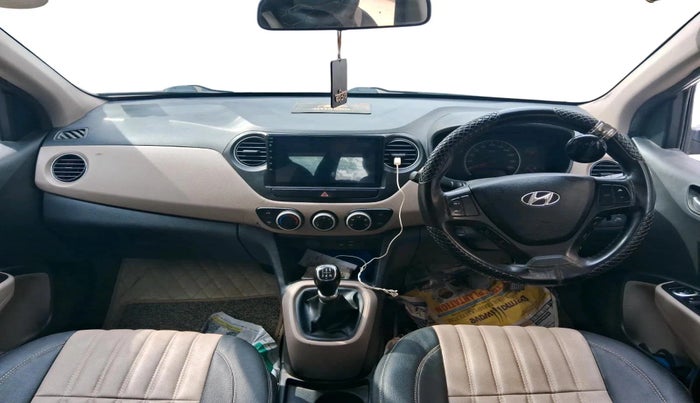 2015 Hyundai Grand i10 SPORTZ 1.2 KAPPA VTVT, CNG, Manual, 1,21,713 km, interior