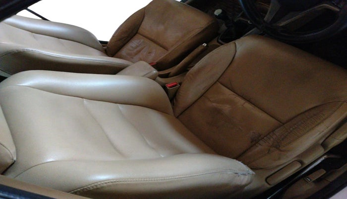 2012 Honda City 1.5L I-VTEC V MT, CNG, Manual, 1,77,763 km, interior