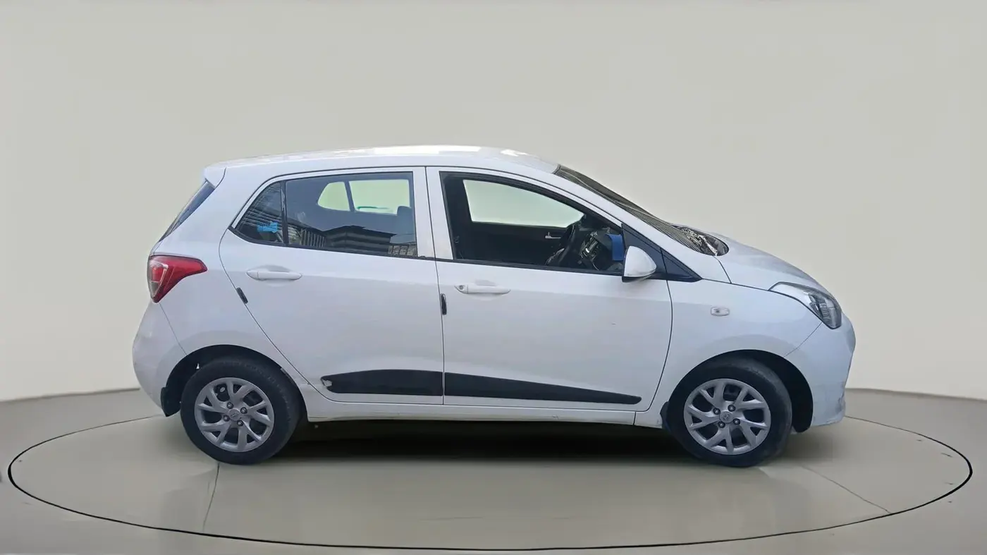 2017 Hyundai Grand i10 SPORTZ U2 1.2 CRDI, Diesel, Manual, 59,683 km, exterior