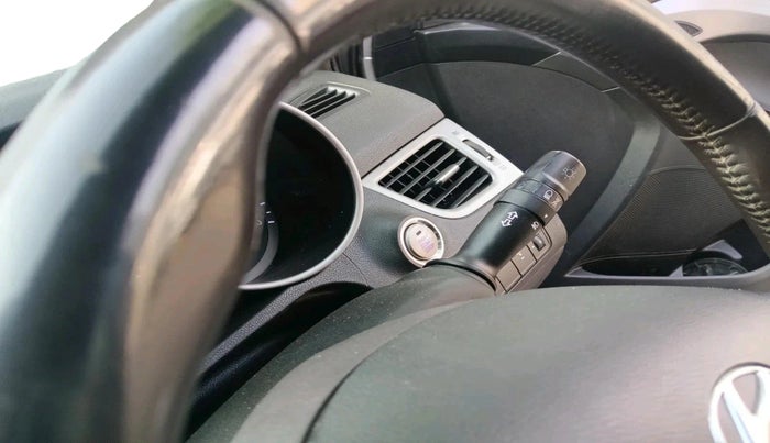 2016 Hyundai New Elantra 1.8 S VTVT, Petrol, Manual, 65,589 km, interior