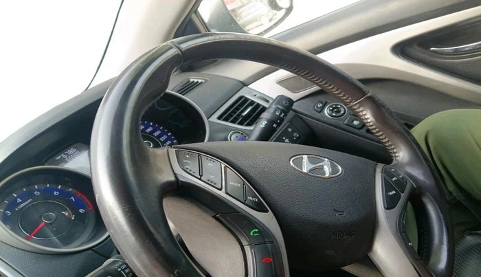 2016 Hyundai New Elantra 1.8 S VTVT, Petrol, Manual, 65,589 km, interior