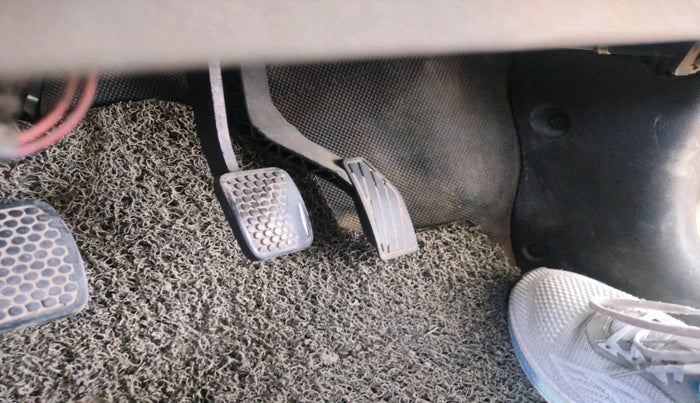 2022 Maruti Alto LXI OPT CNG, CNG, Manual, 68,127 km, interior