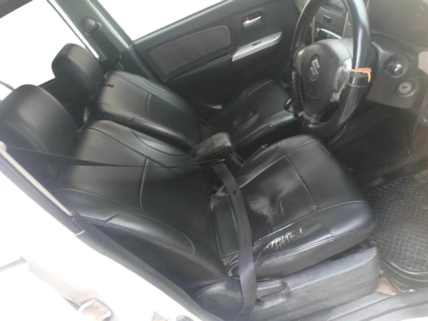 2016 Maruti Wagon R 1.0 LXI, CNG, Manual, 64,493 km, interior