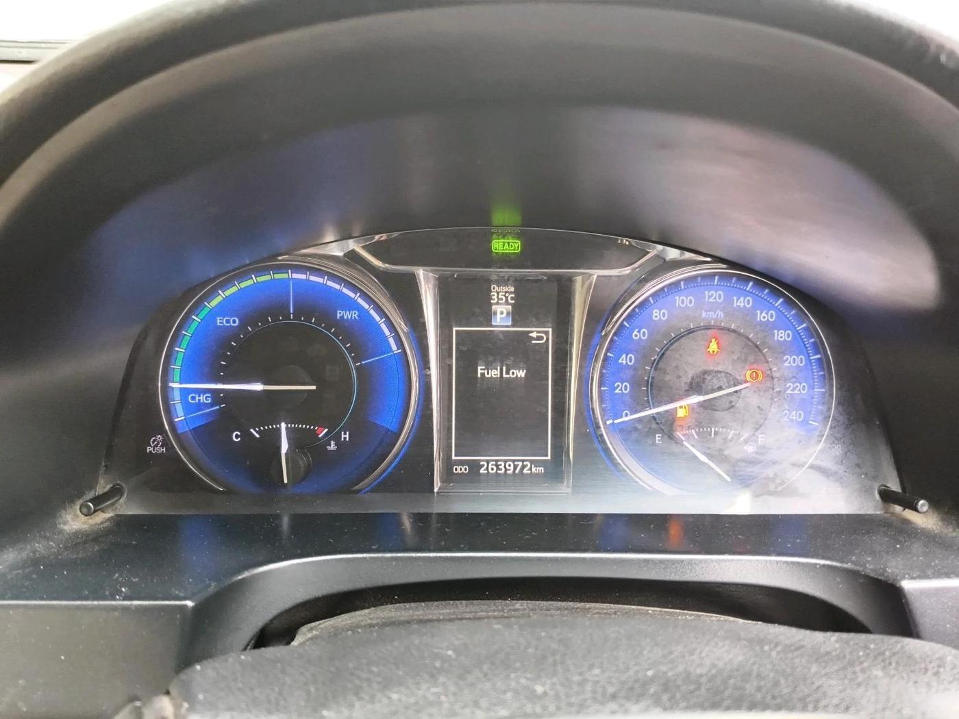 2015 Toyota Camry HYBRID, Hybrid, Automatic, 2,63,972 km, interior
