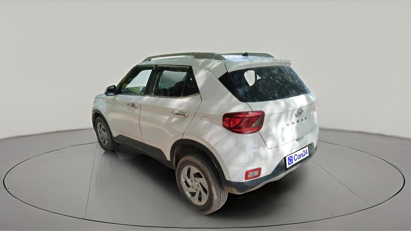 2021 Hyundai VENUE S 1.2, Petrol, Manual, 55,182 km, exterior