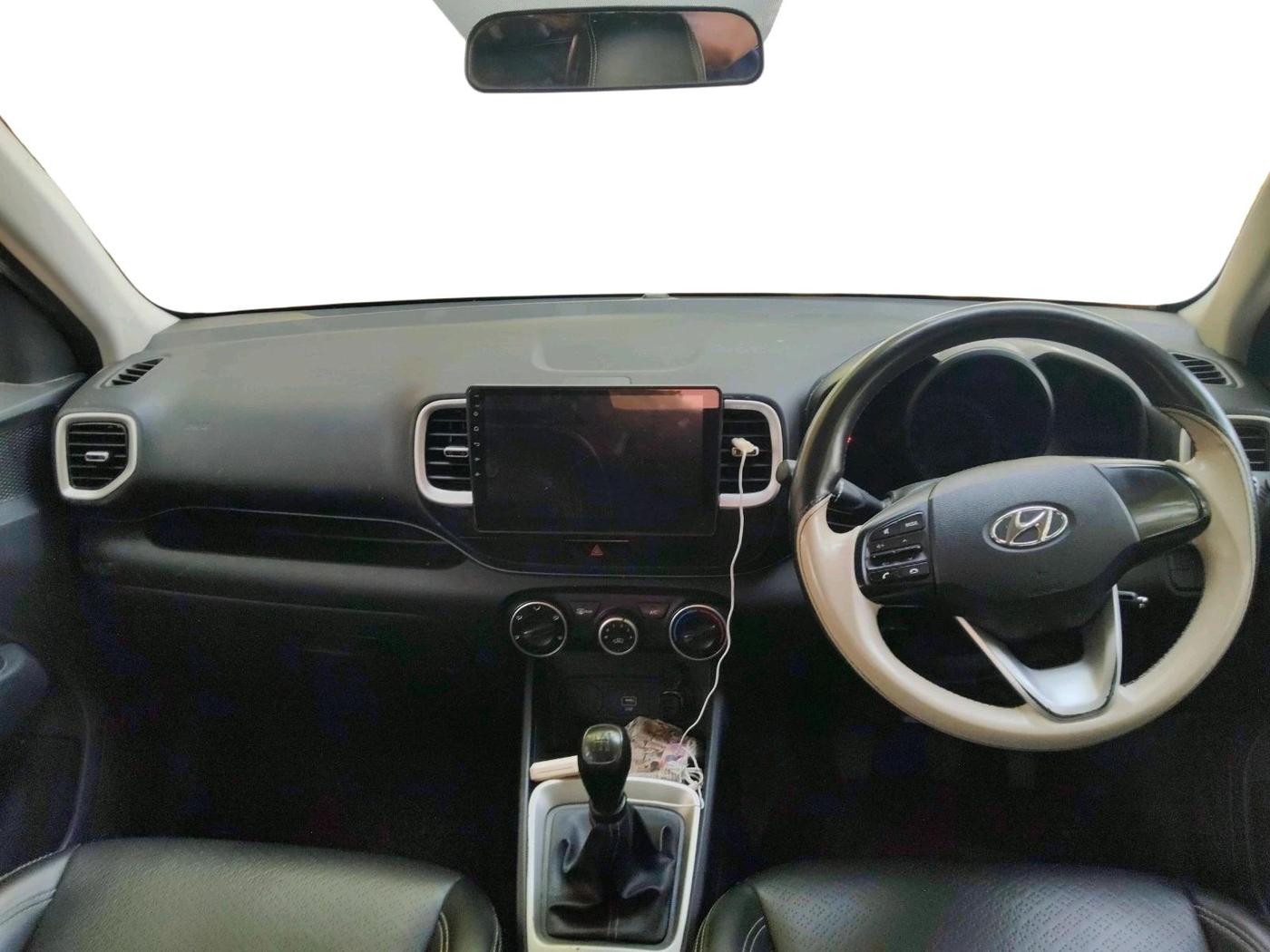 2021 Hyundai VENUE S 1.2, Petrol, Manual, 55,182 km, interior