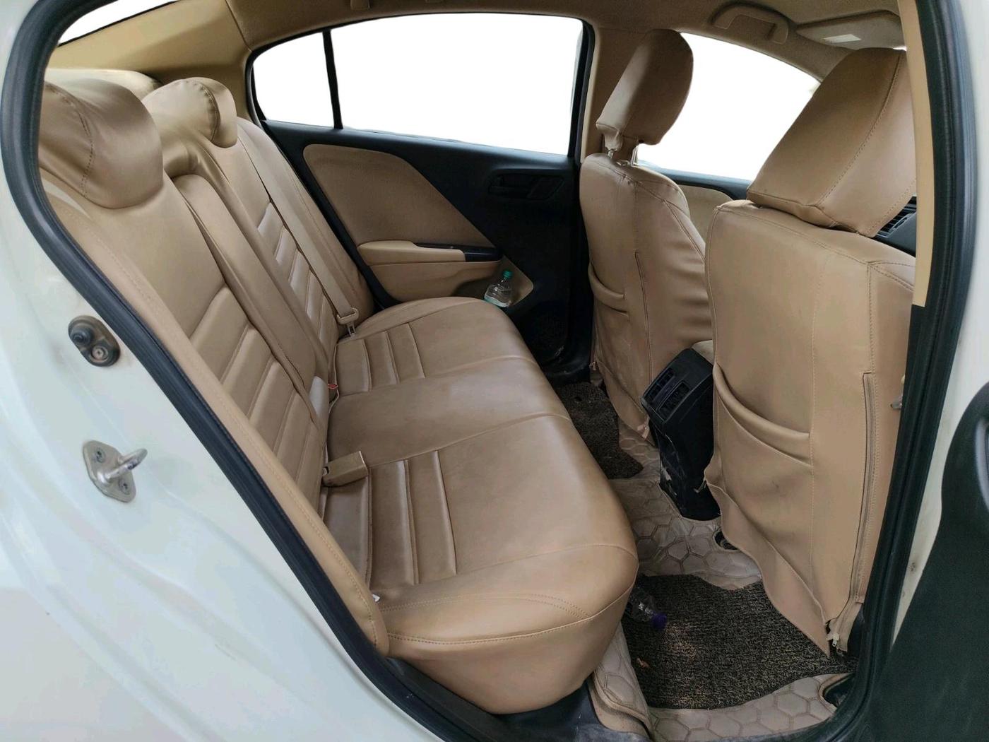 2016 Honda City 1.5L I-DTEC SV, Diesel, Manual, 1,19,551 km, interior
