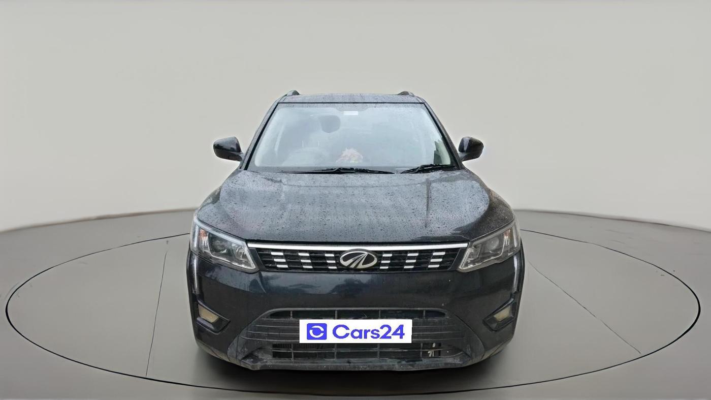 2019 Mahindra XUV300 W6 1.5 DIESEL, Diesel, Manual, 73,983 km, exterior