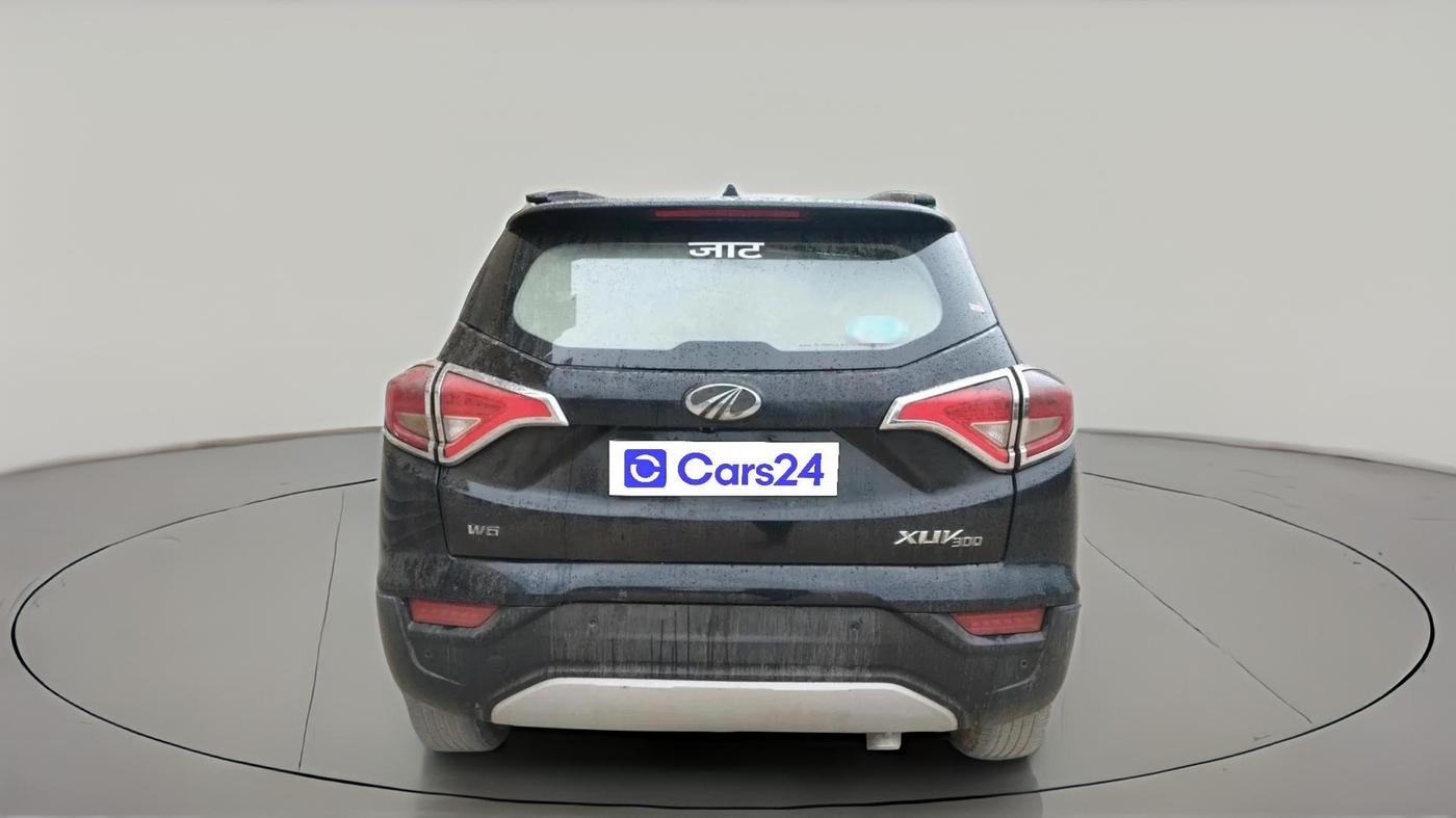 2019 Mahindra XUV300 W6 1.5 DIESEL, Diesel, Manual, 73,983 km, exterior