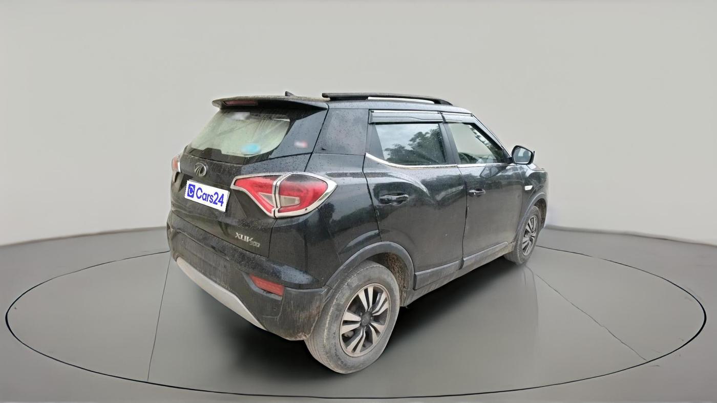2019 Mahindra XUV300 W6 1.5 DIESEL, Diesel, Manual, 73,983 km, exterior
