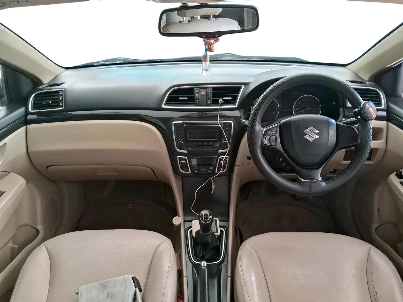 2015 Maruti Ciaz ZXI, Petrol, Manual, 88,491 km, interior