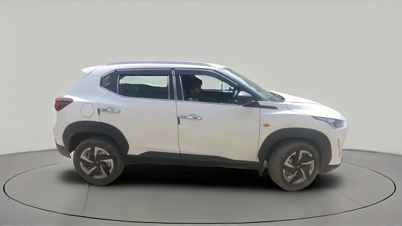 2021 Nissan MAGNITE XE, Petrol, Manual, 30,500 km, exterior