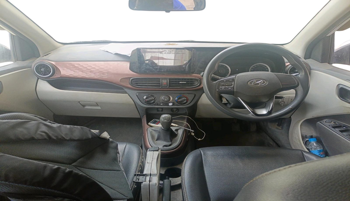 2022 Hyundai AURA S 1.2 CNG, CNG, Manual, 1,19,298 km, interior