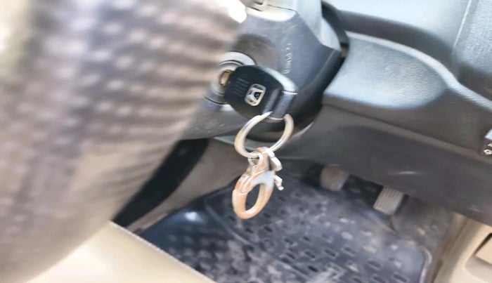 2015 Honda Amaze 1.2L I-VTEC VX, CNG, Manual, 1,17,394 km, interior