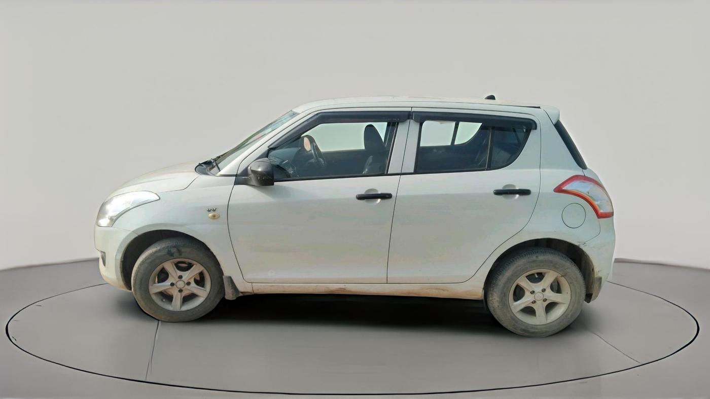 2011 Maruti Swift LXI, Petrol, Manual, 1,00,154 km, exterior