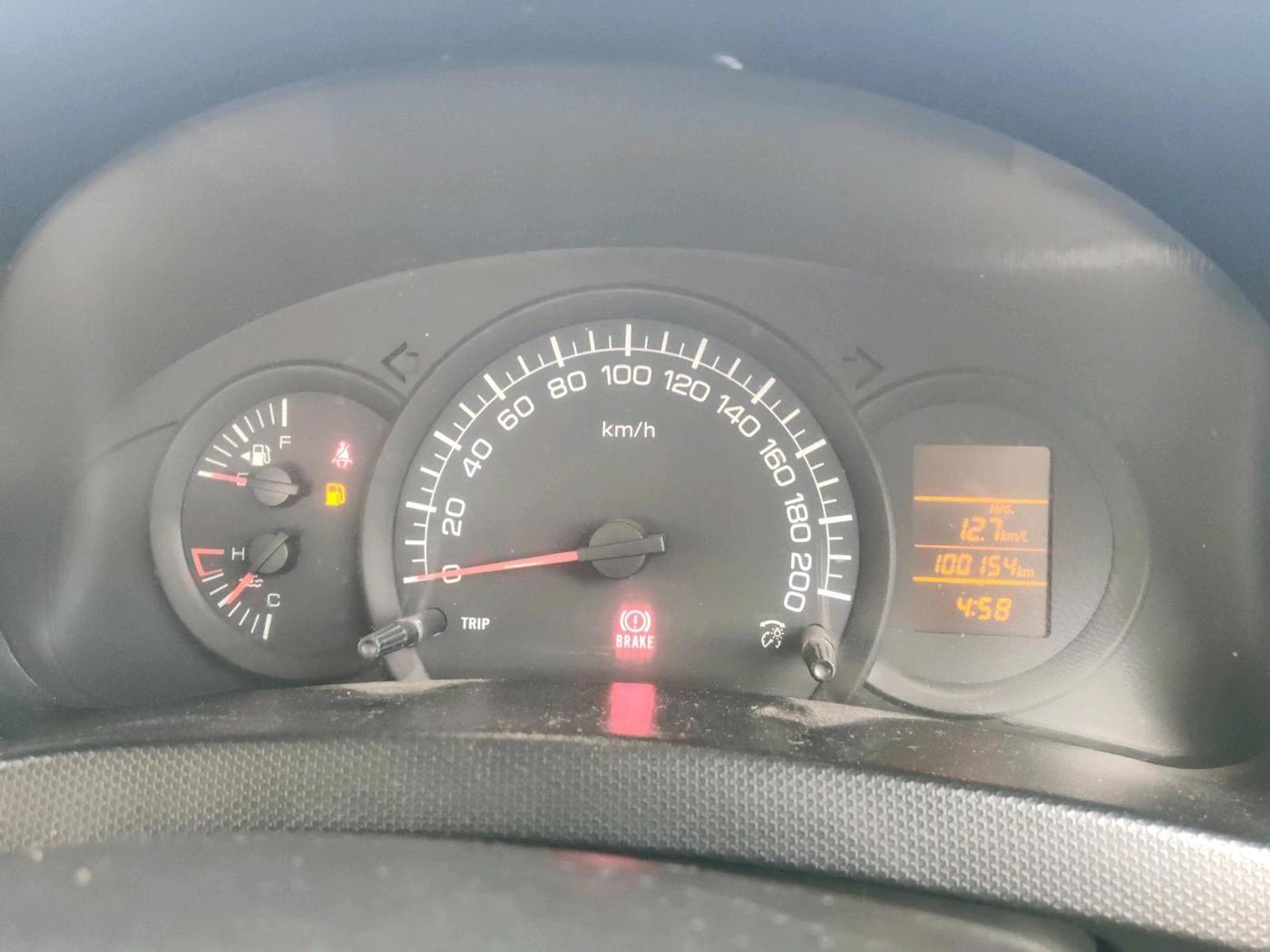 2011 Maruti Swift LXI, Petrol, Manual, 1,00,154 km, interior