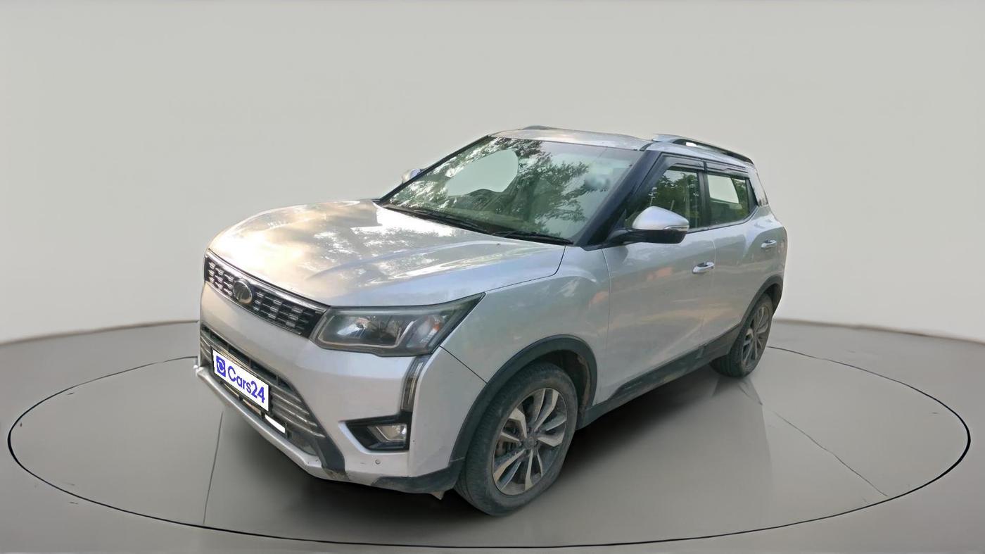 2019 Mahindra XUV300 W8 (O) 1.5 DIESEL, Diesel, Manual, 1,26,040 km, exterior
