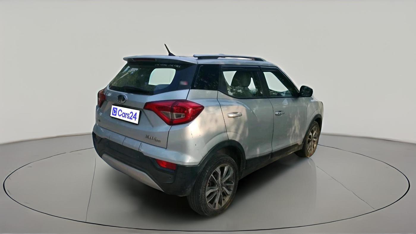 2019 Mahindra XUV300 W8 (O) 1.5 DIESEL, Diesel, Manual, 1,26,040 km, exterior