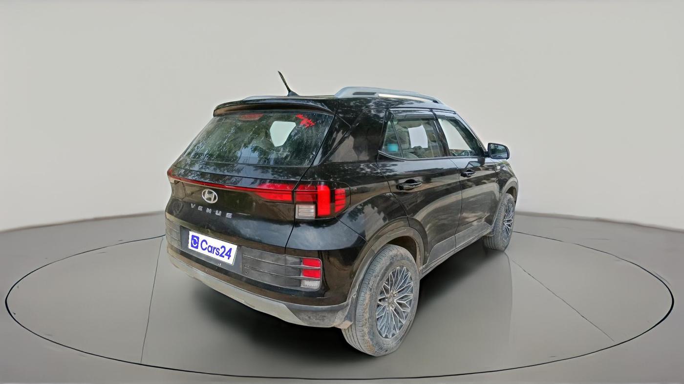 2025 Hyundai VENUE E Plus 1.2 Petrol, Petrol, Manual, 24,544 km, exterior