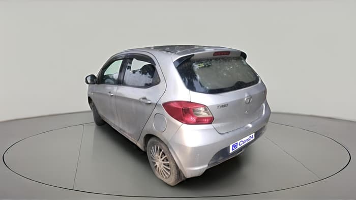 2016 Tata Tiago XT PETROL, CNG, Manual, 99,018 km, exterior