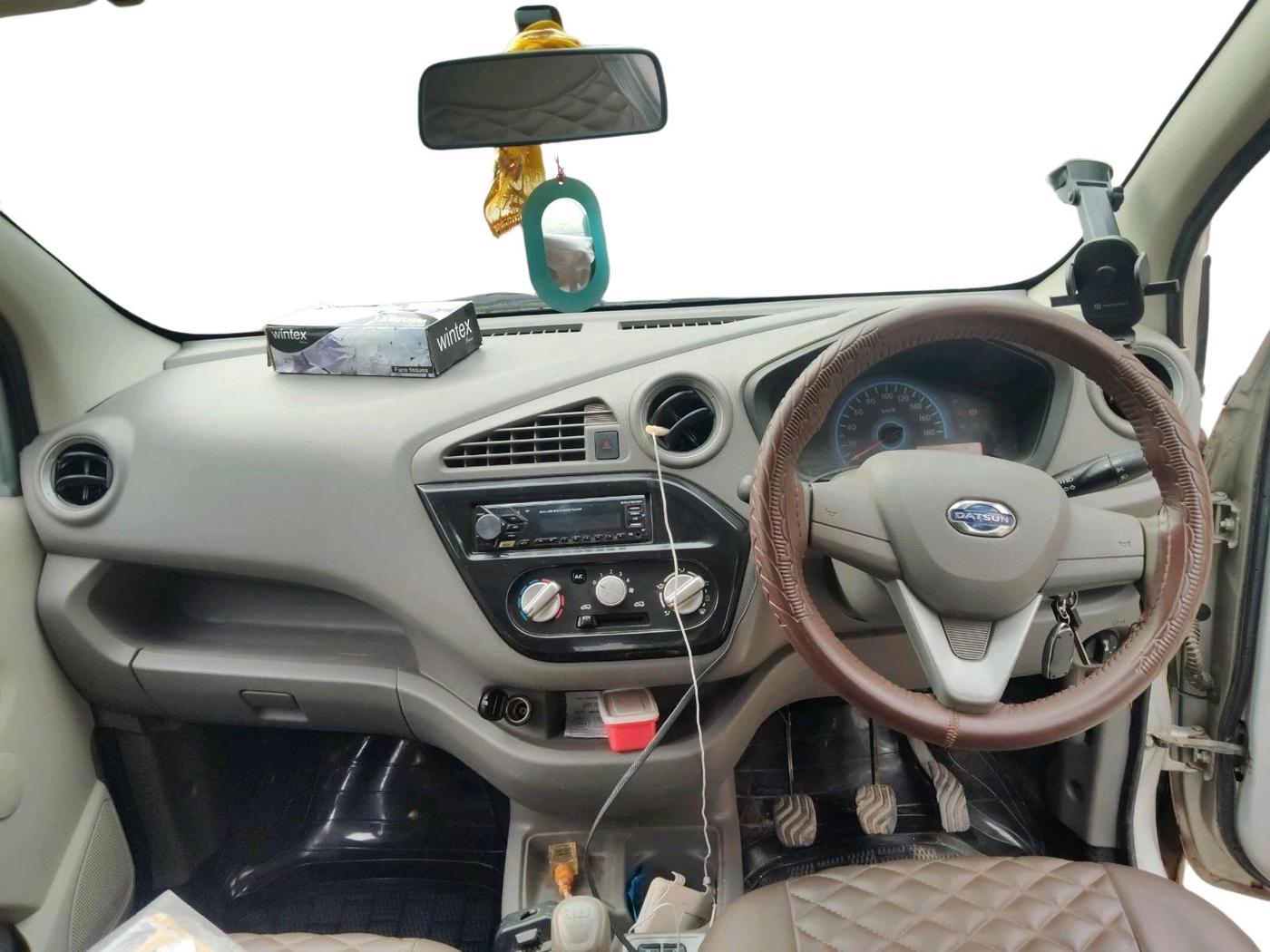 2016 Datsun Redi Go T (O), Petrol, Manual, 52,087 km, interior