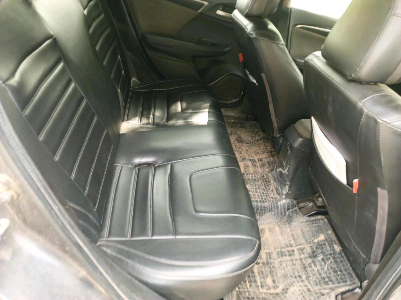 2017 Honda WR-V 1.5L I-DTEC VX MT, Diesel, Manual, 1,25,534 km, interior