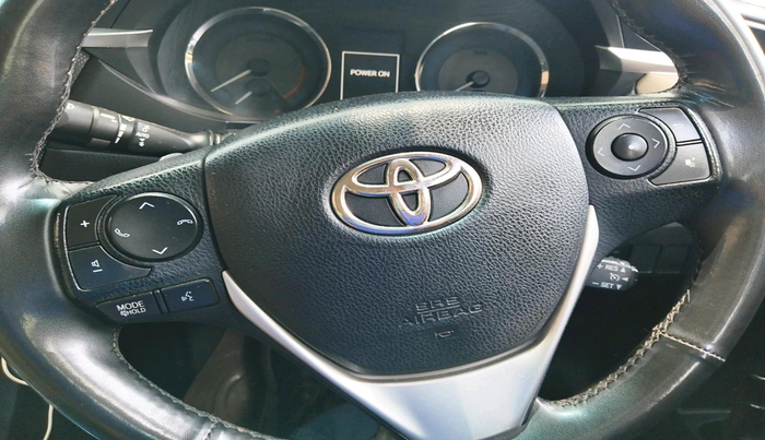 2016 Toyota Corolla Altis VL CVT PETROL, Petrol, Automatic, 1,10,011 km, interior
