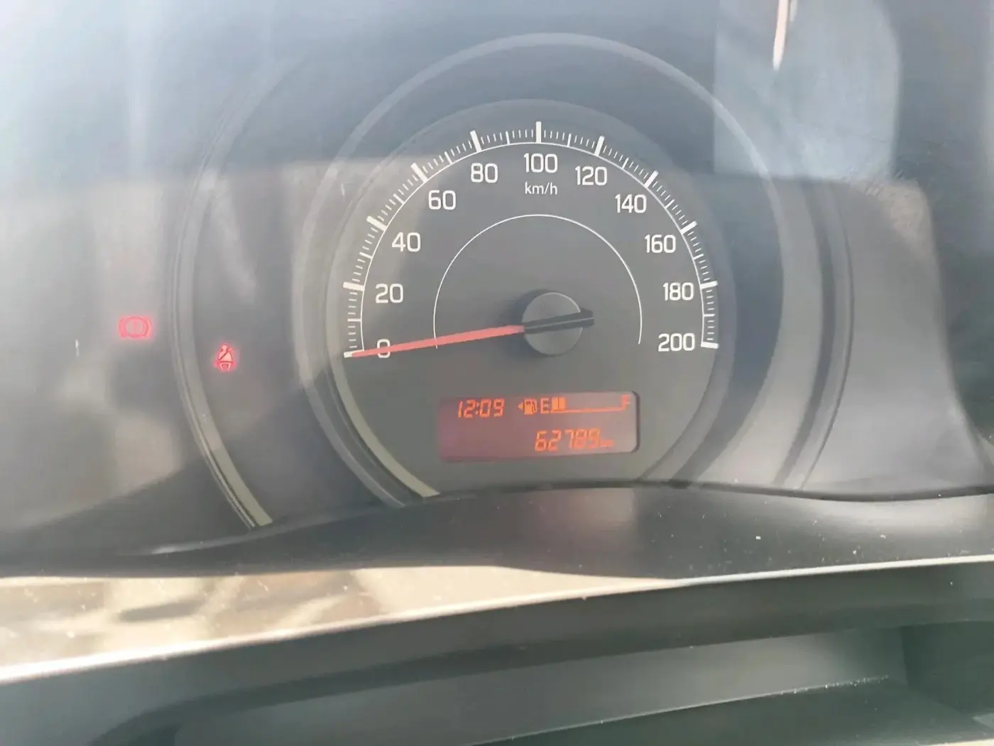 2021 Maruti Swift LXI, Petrol, Manual, 62,789 km, interior