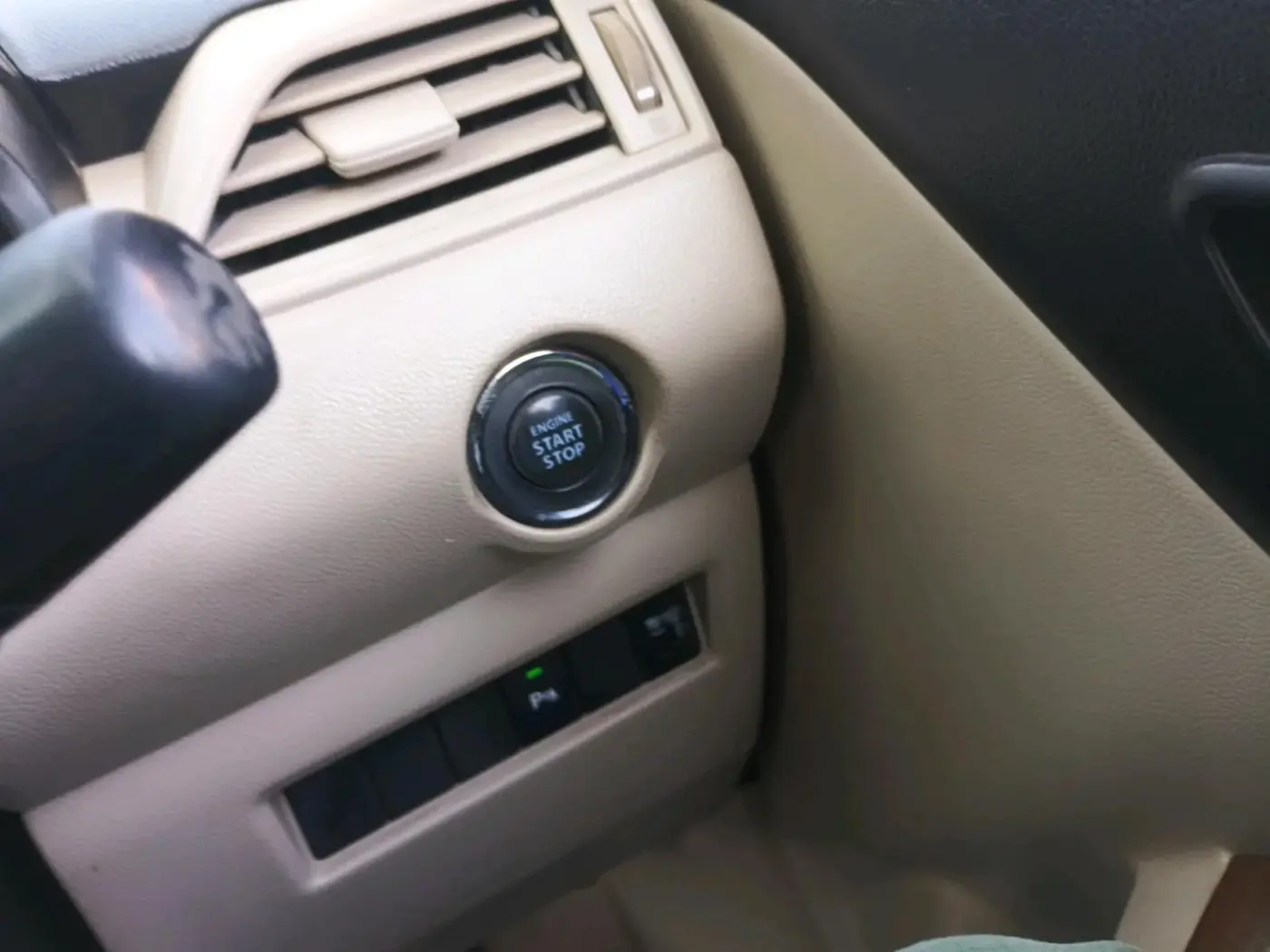 2017 Maruti Dzire ZXI, Petrol, Manual, 72,731 km, interior