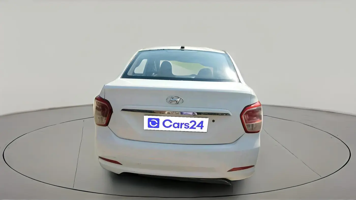 2017 Hyundai XCENT PRIME T VTVT  PLUS, CNG, Manual, 1,31,925 km, exterior