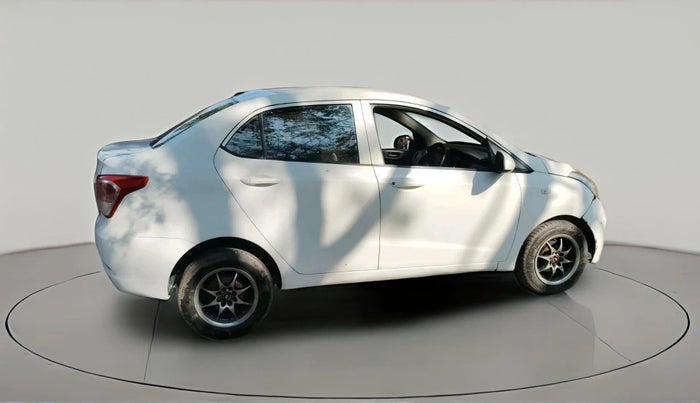 2017 Hyundai XCENT PRIME T VTVT  PLUS, CNG, Manual, 1,31,925 km, exterior