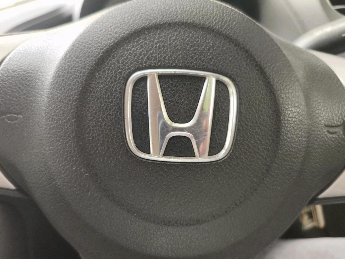 2015 Honda Amaze 1.2L I-VTEC S, Petrol, Manual, 63,819 km, interior