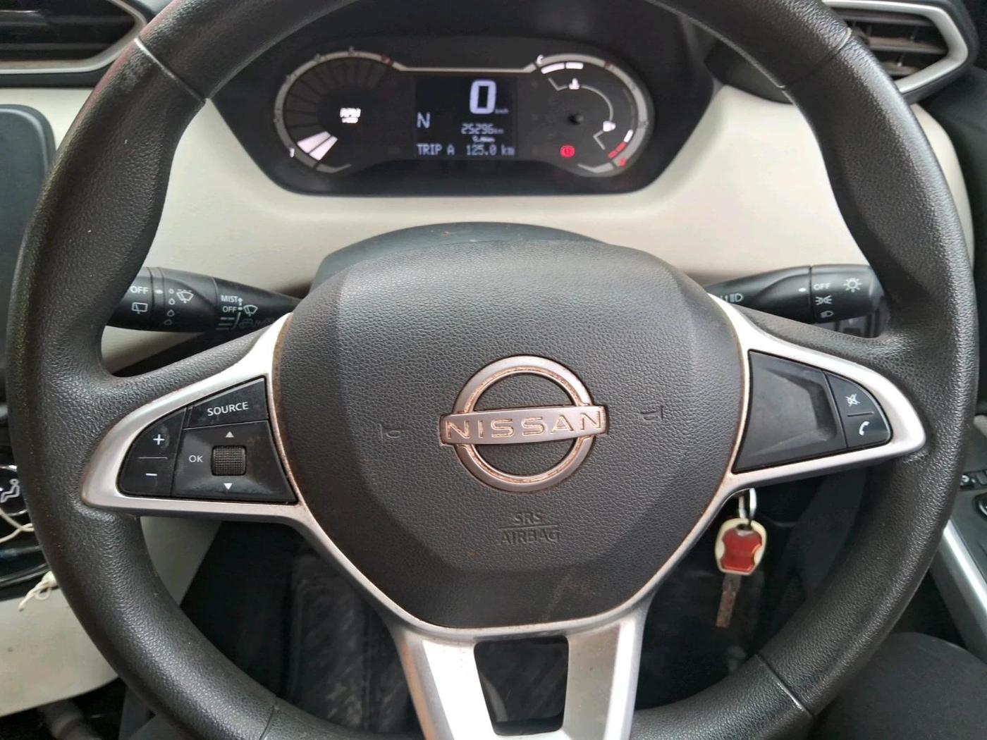 2024 Nissan MAGNITE XL AMT EZ Shift, Petrol, Automatic, 25,296 km, interior