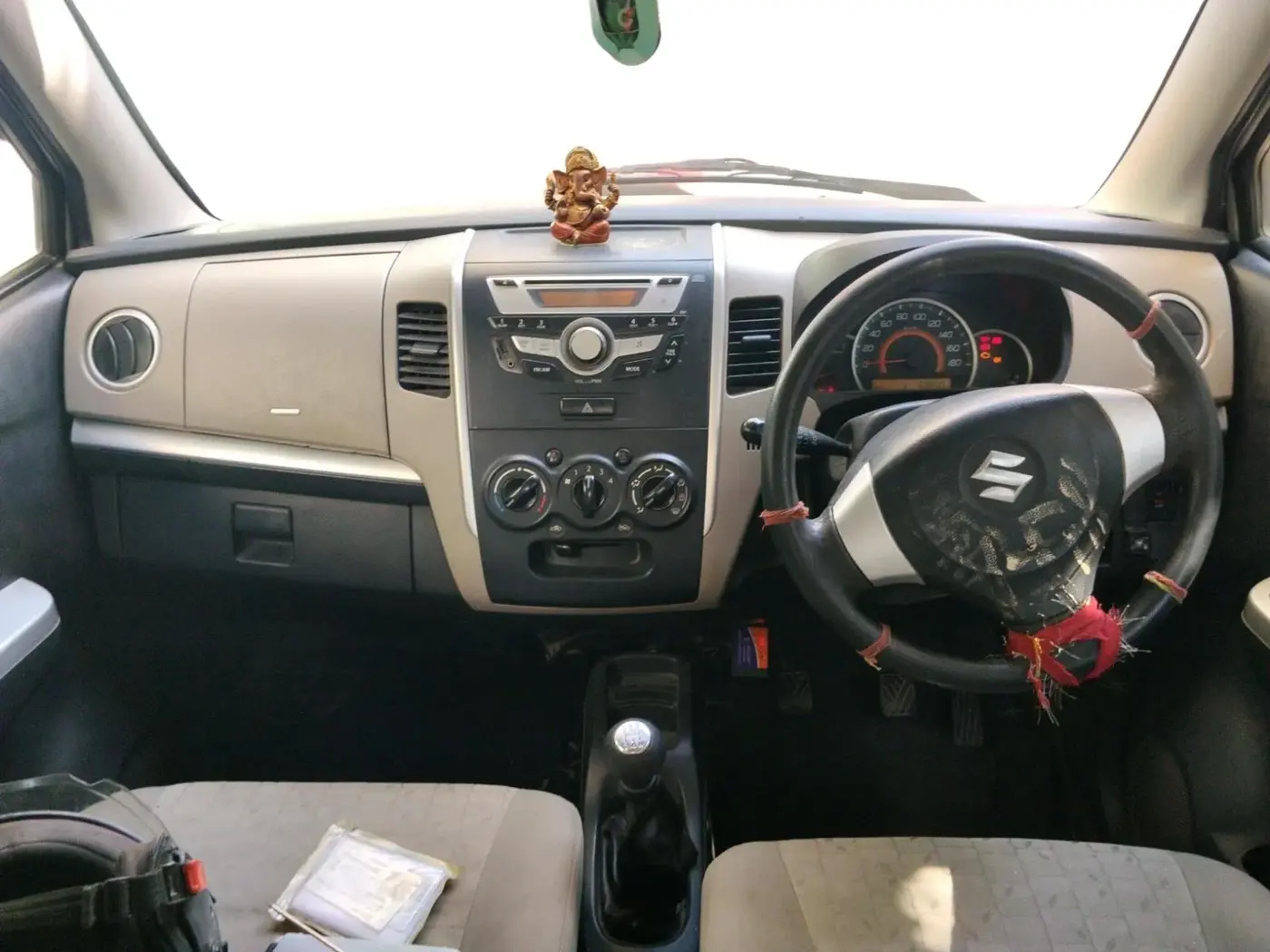 2016 Maruti Wagon R 1.0 VXI, CNG, Manual, 69,801 km, interior