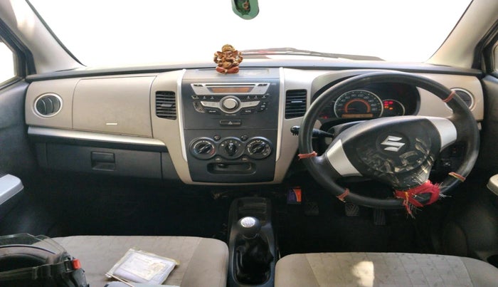 2016 Maruti Wagon R 1.0 VXI, CNG, Manual, 69,801 km, interior