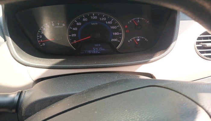 2015 Hyundai Grand i10 SPORTZ 1.2 KAPPA VTVT, Petrol, Manual, 1,19,482 km, interior