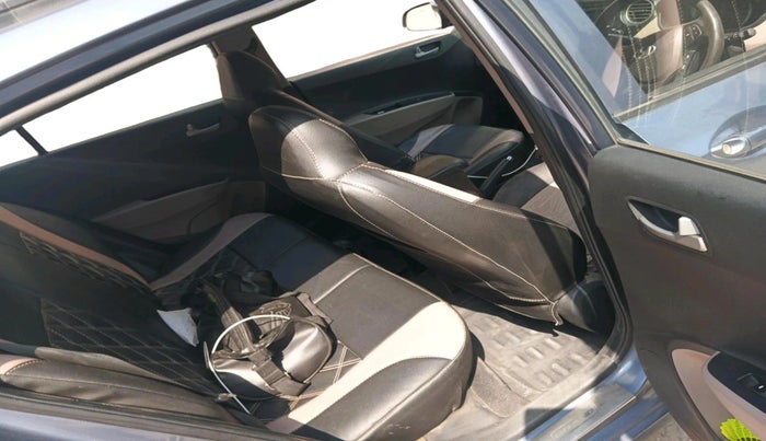 2015 Hyundai Grand i10 SPORTZ 1.2 KAPPA VTVT, Petrol, Manual, 1,19,482 km, interior