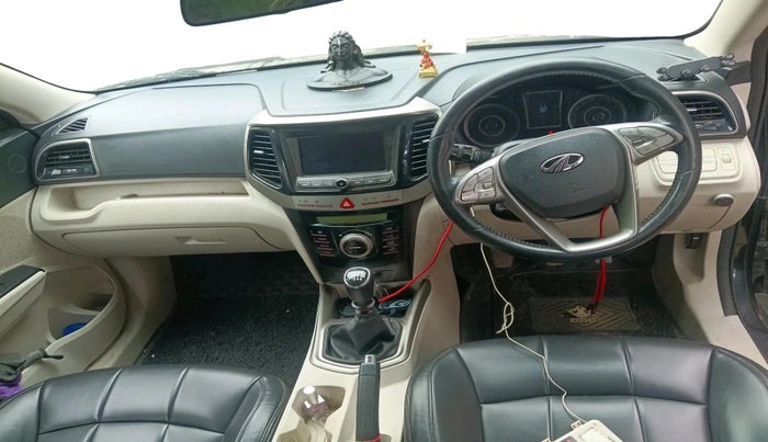 2019 Mahindra XUV300 W8 1.2 PETROL, Petrol, Manual, 91,663 km, interior