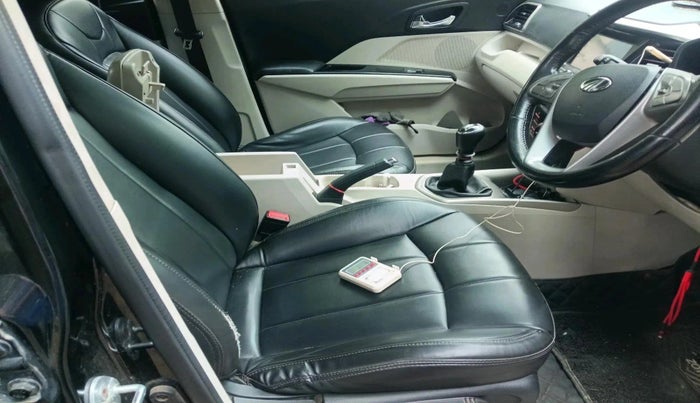 2019 Mahindra XUV300 W8 1.2 PETROL, Petrol, Manual, 91,663 km, interior