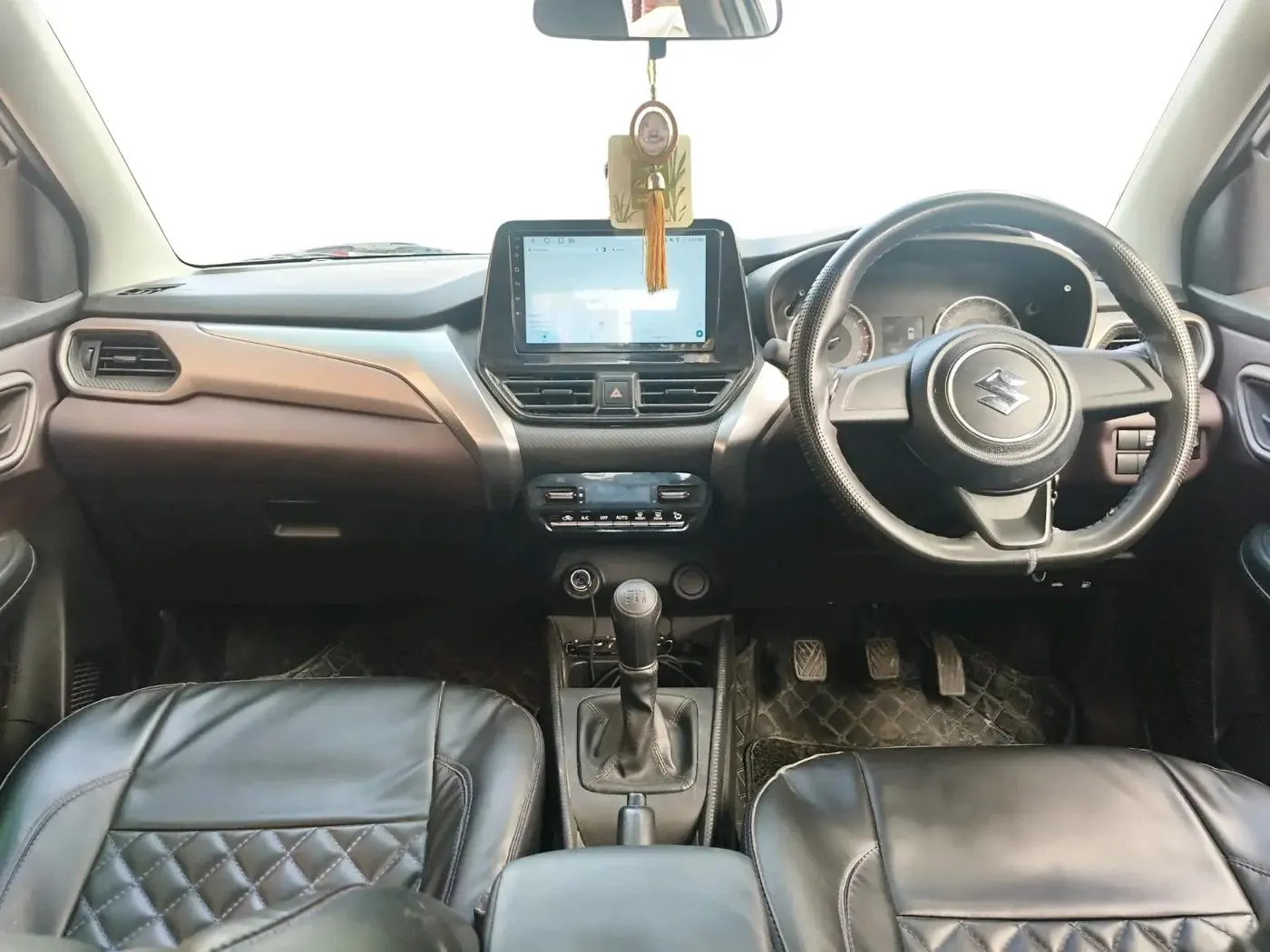 2025 Maruti FRONX SIGMA 1.2 MT, Petrol, Manual, 9,147 km, interior