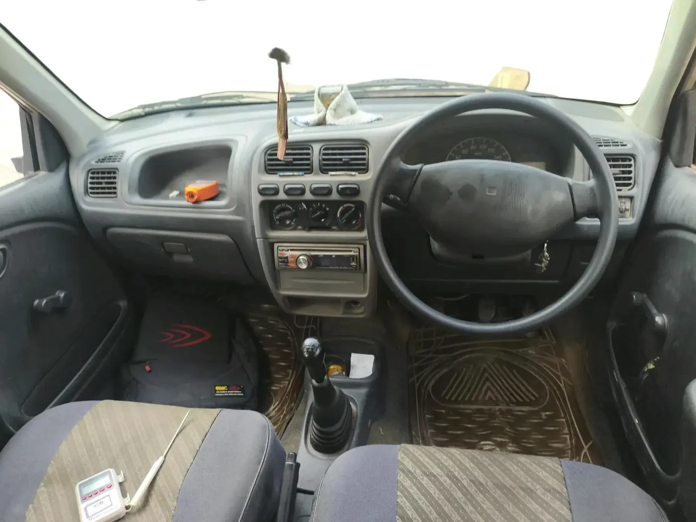 2011 Maruti Alto LXI, CNG, Manual, 1,66,023 km, interior