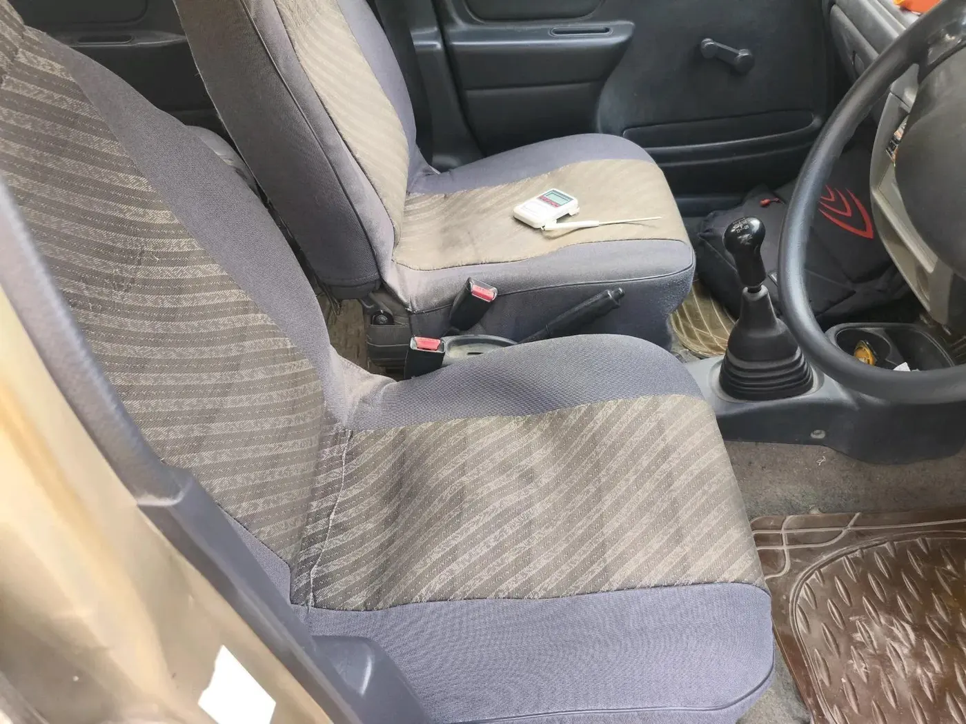 2011 Maruti Alto LXI, CNG, Manual, 1,66,023 km, interior