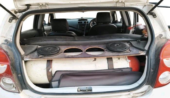 2016 Chevrolet Beat PS PETROL, CNG, Manual, 82,406 km, exterior