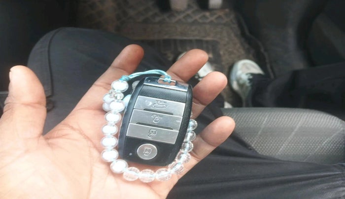 2023 KIA SONET HTK PLUS 1.0 IMT, Petrol, Manual, 40,567 km, interior