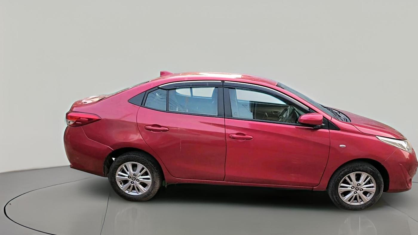 2020 Toyota YARIS J CVT, Petrol, Automatic, 72,737 km, exterior
