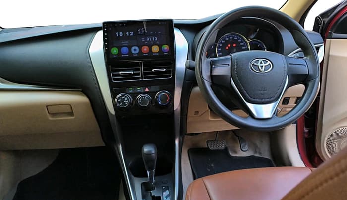 2020 Toyota YARIS J CVT, Petrol, Automatic, 72,737 km, interior