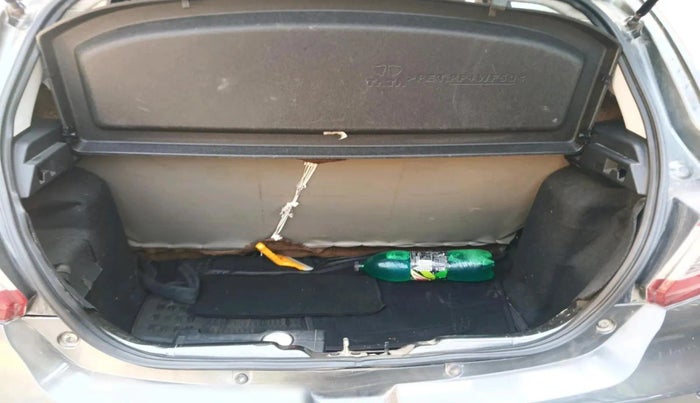 2020 Tata Tiago XE PETROL, Petrol, Manual, 73,714 km, exterior