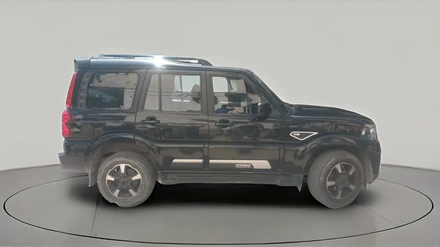 2022 Mahindra SCORPIO CLASSIC S11 7STR, Diesel, Manual, 40,306 km, exterior