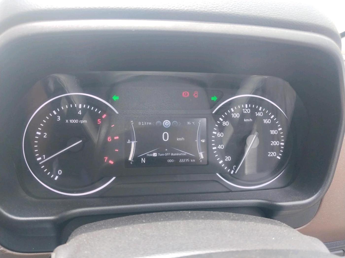 2024 Mahindra SCORPIO-N Z4 DIESEL MT 2WD 7 STR, Diesel, Manual, 22,235 km, interior