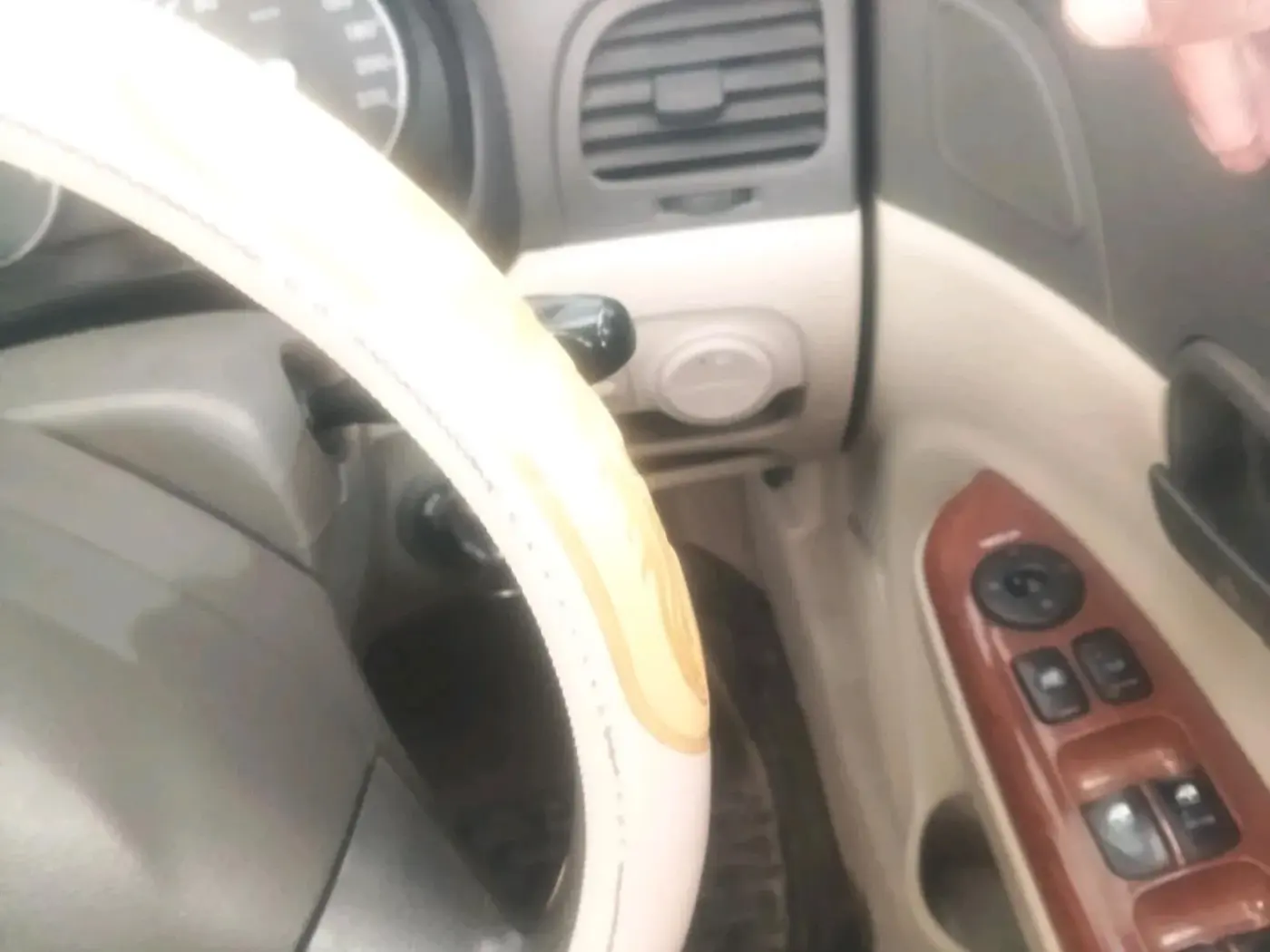 2011 Hyundai Verna TRANSFORM 1.6 VTVT, Petrol, Manual, 46,945 km, interior
